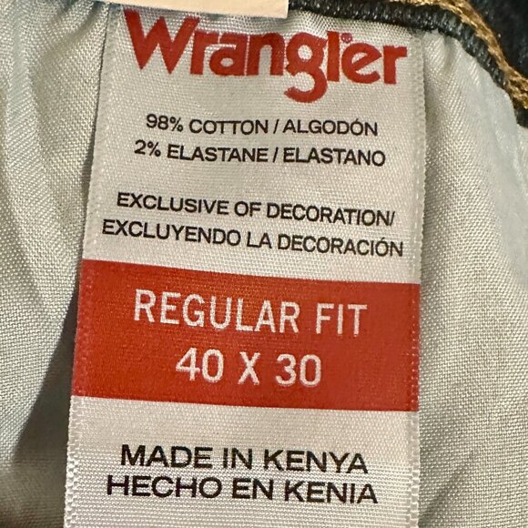Wrangler Men's Jeans Size 40X30 Dark Blue Free To Stretch Regular Fit Denim NEW - Picture 5 of 14